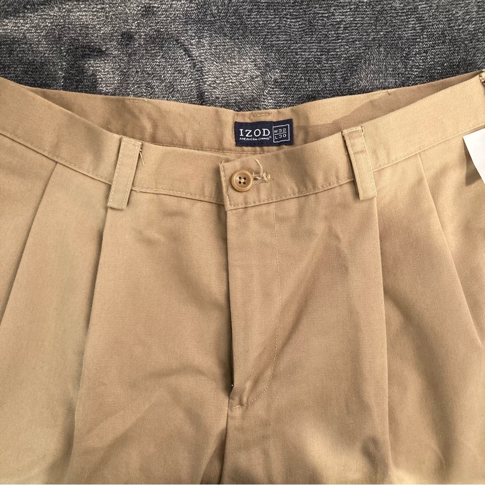 IZOD®️ American Chino Mens Classic Flat Front Pant